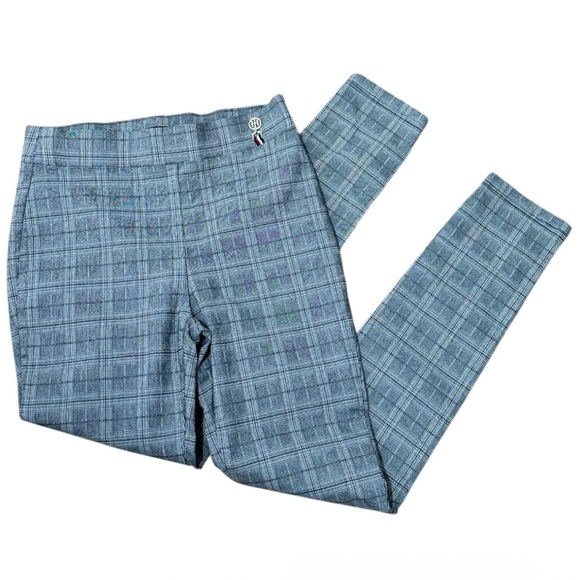 Tommy Hilfiger Women’s Ankle Plaid Gray Black Straight Pull on Pants Size 6 - Picture 2 of 10